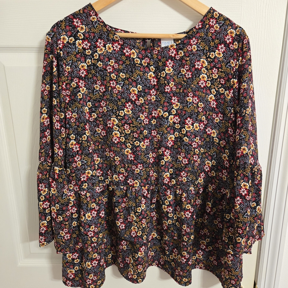 Black And Pink Floral Women's Boho Top Time  And Tru Size XXL